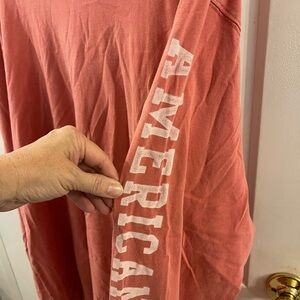 American Eagle Outfitters Coral Long Sleeve Shirt